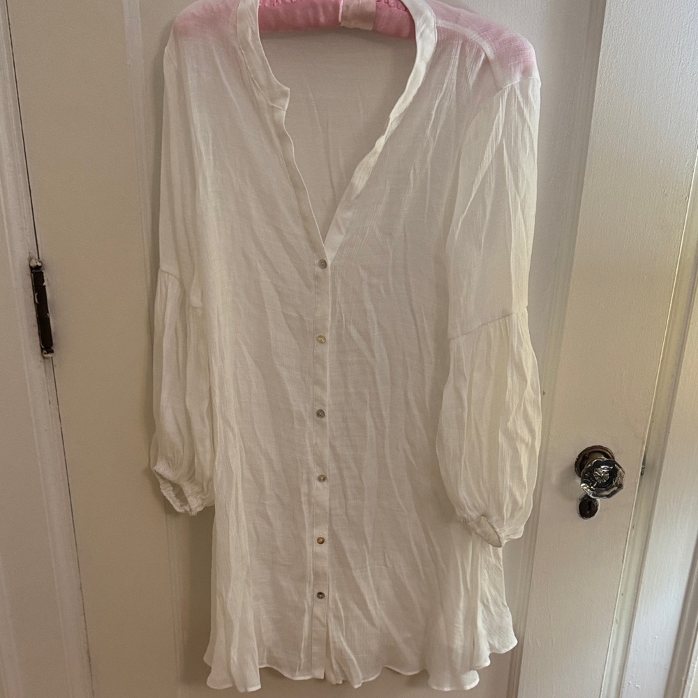 Aakaa White and Pink Swim Coverup